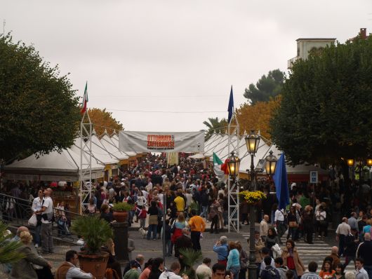 Ottobrata 2007, Piazza Umberto