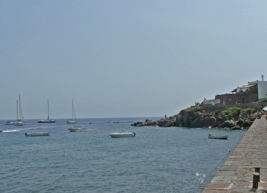 Porto di Panarea